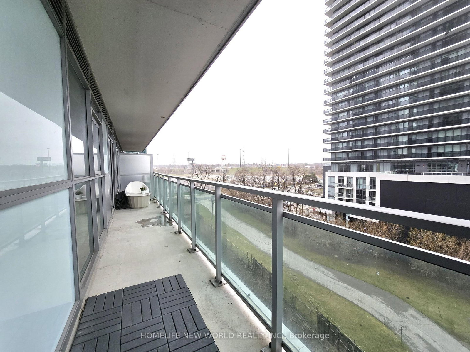 33 Shore Breeze Drive, Unit 508 - Photo 8