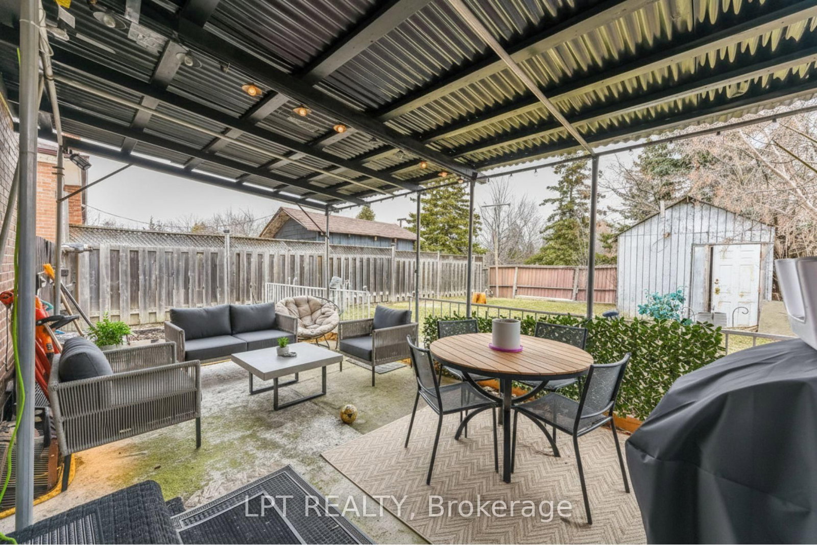 7101 Codlin Avenue - Photo 32