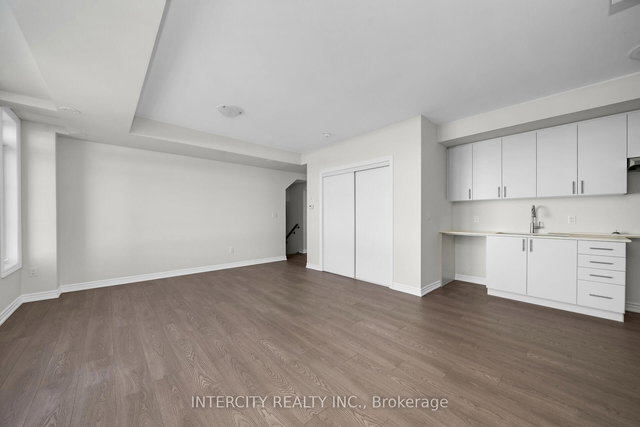 16F - 505 Tim Manley Avenue