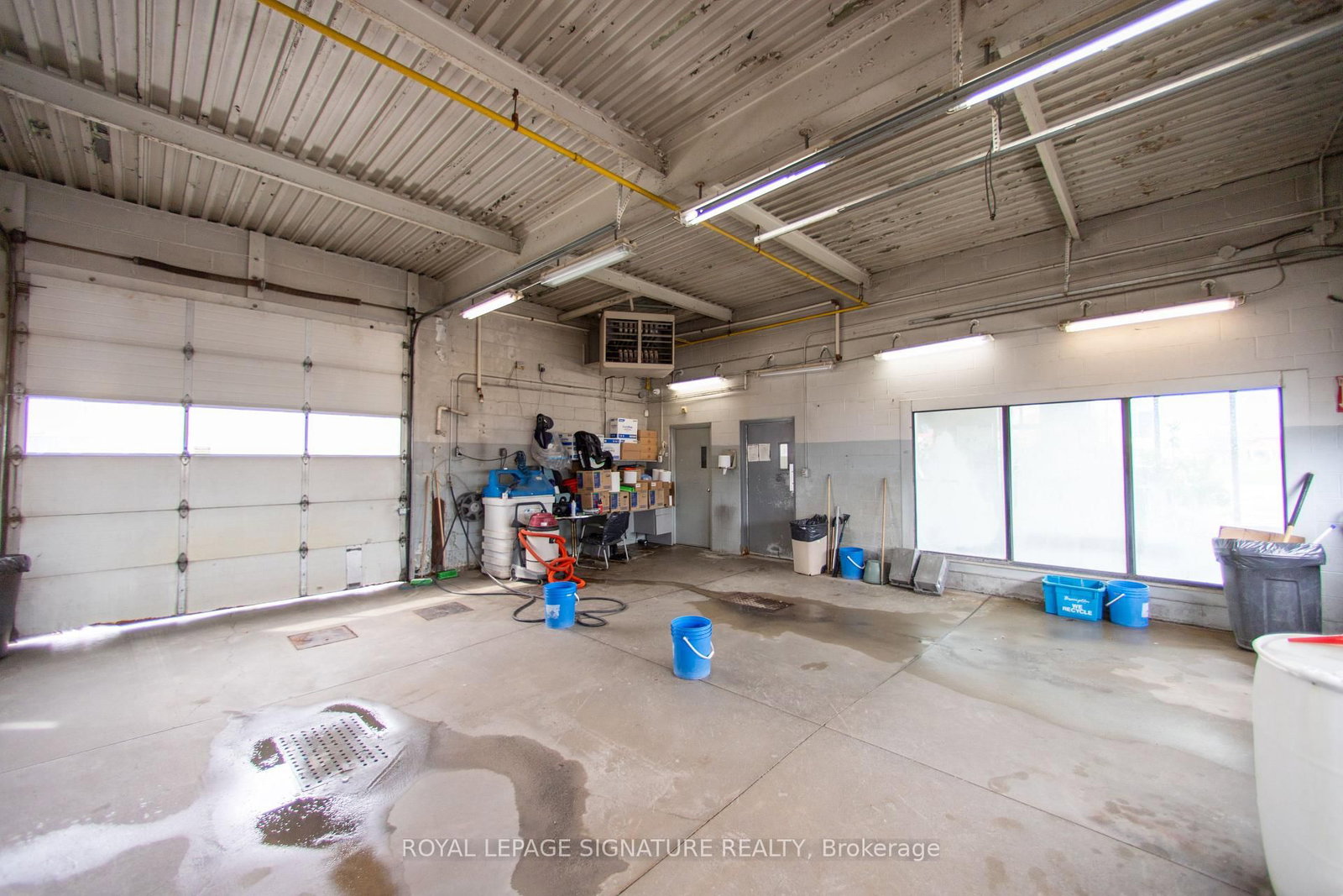 73 Kennedy Road S - Photo 9