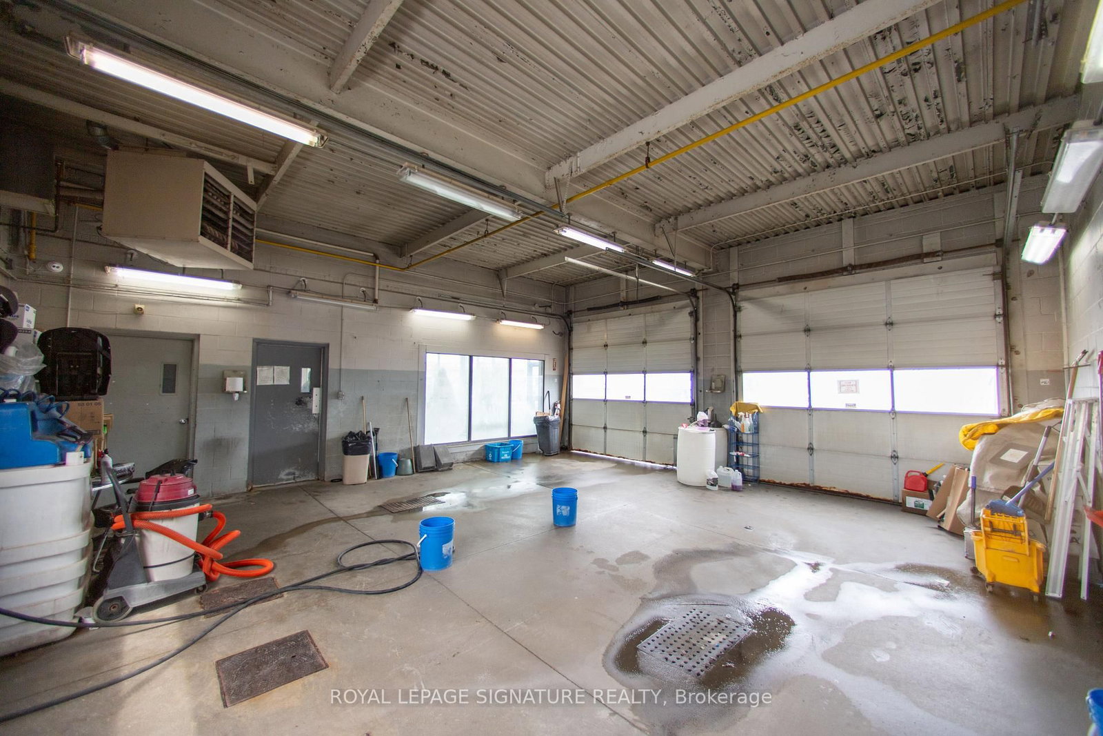 73 Kennedy Road S - Photo 10