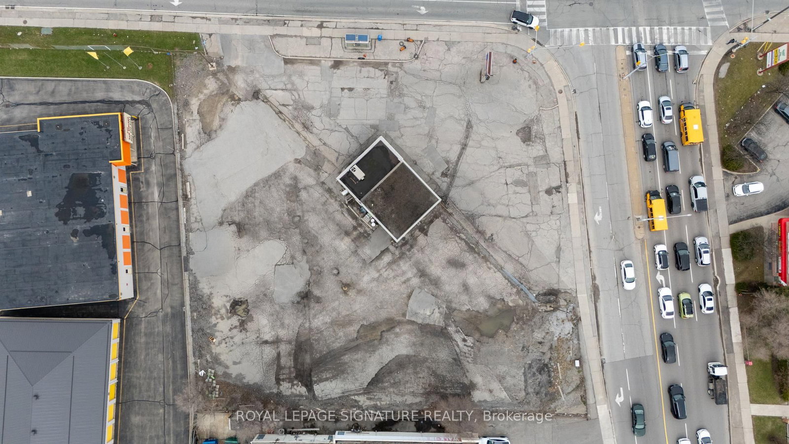 73 Kennedy Road S - Photo 5