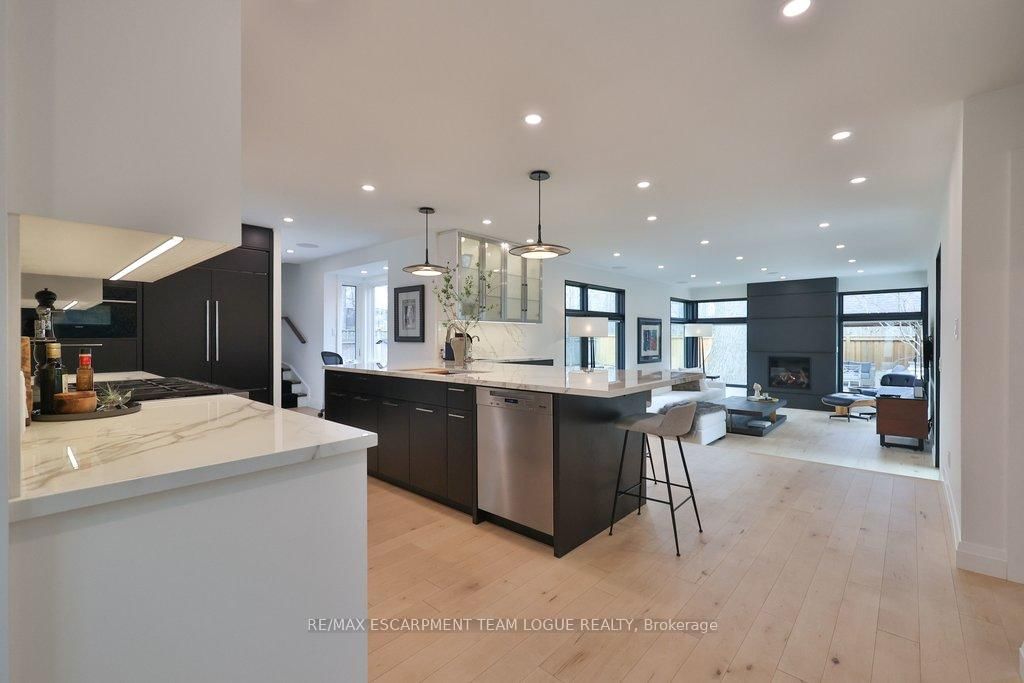 319 Goodram Drive - Photo 10