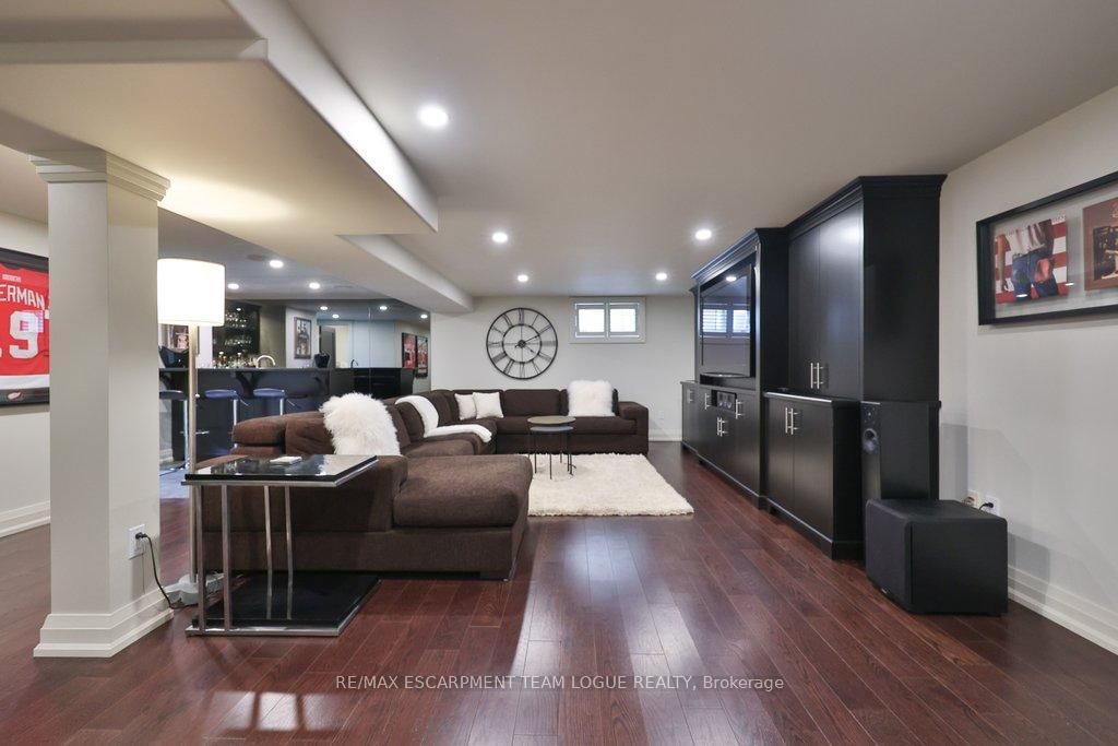 319 Goodram Drive - Photo 32