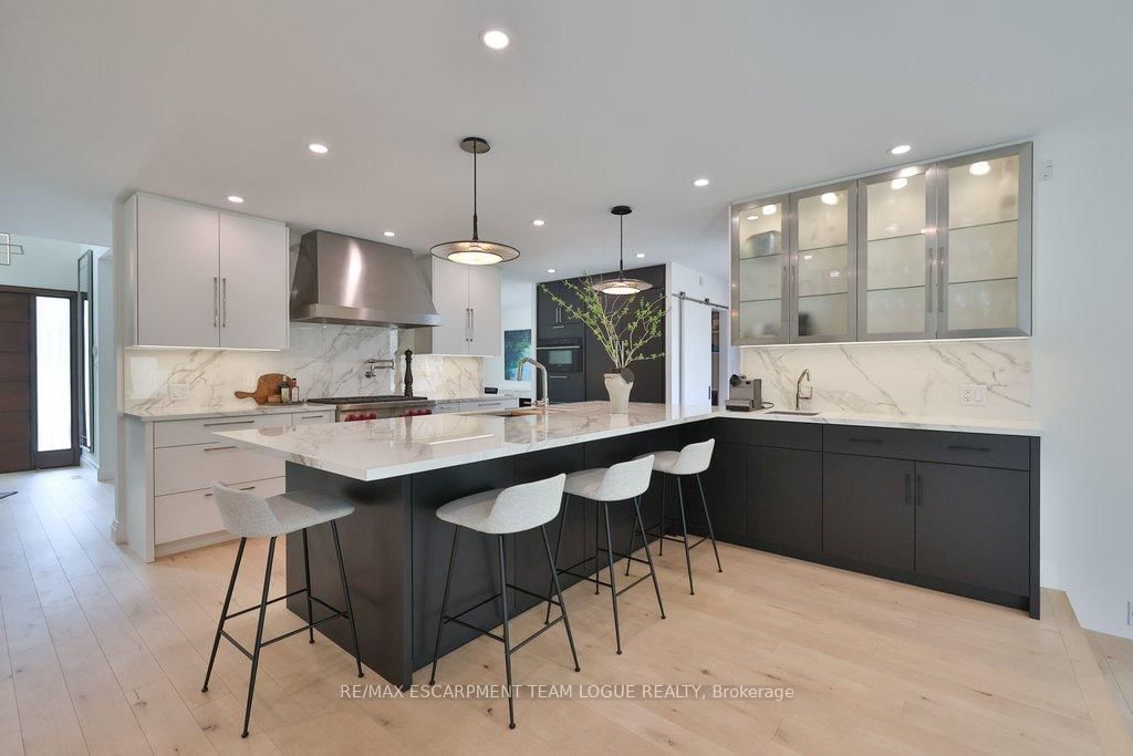 319 Goodram Drive - Photo 5