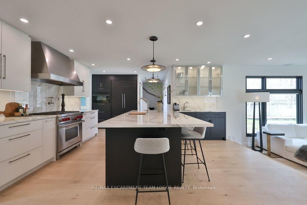 319 Goodram Drive - Photo 6