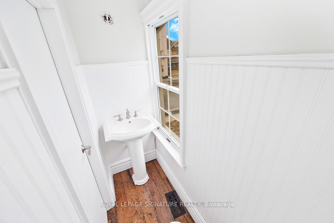 136 Trafalgar Road - Photo 14
