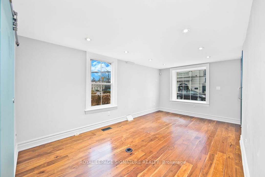 136 Trafalgar Road - Photo 5