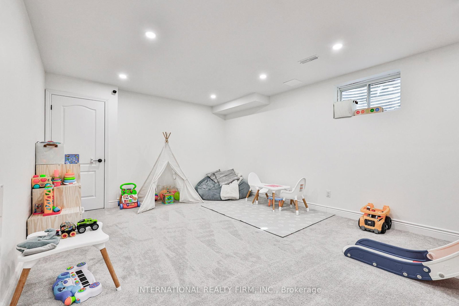 Townhouse for sale at 40-651 Farmstead Drive, Milton, Ontario, L9T 7W2 - Willmott - MLS: W13004292