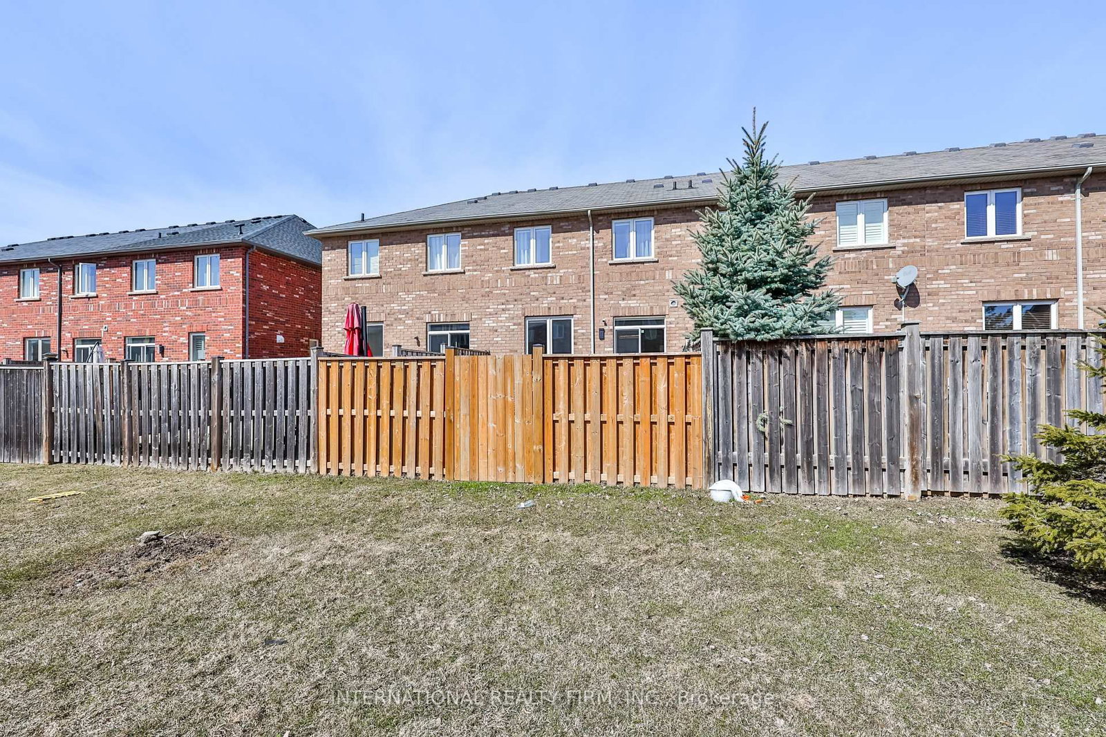 Townhouse for sale at 40-651 Farmstead Drive, Milton, Ontario, L9T 7W2 - Willmott - MLS: W13004292