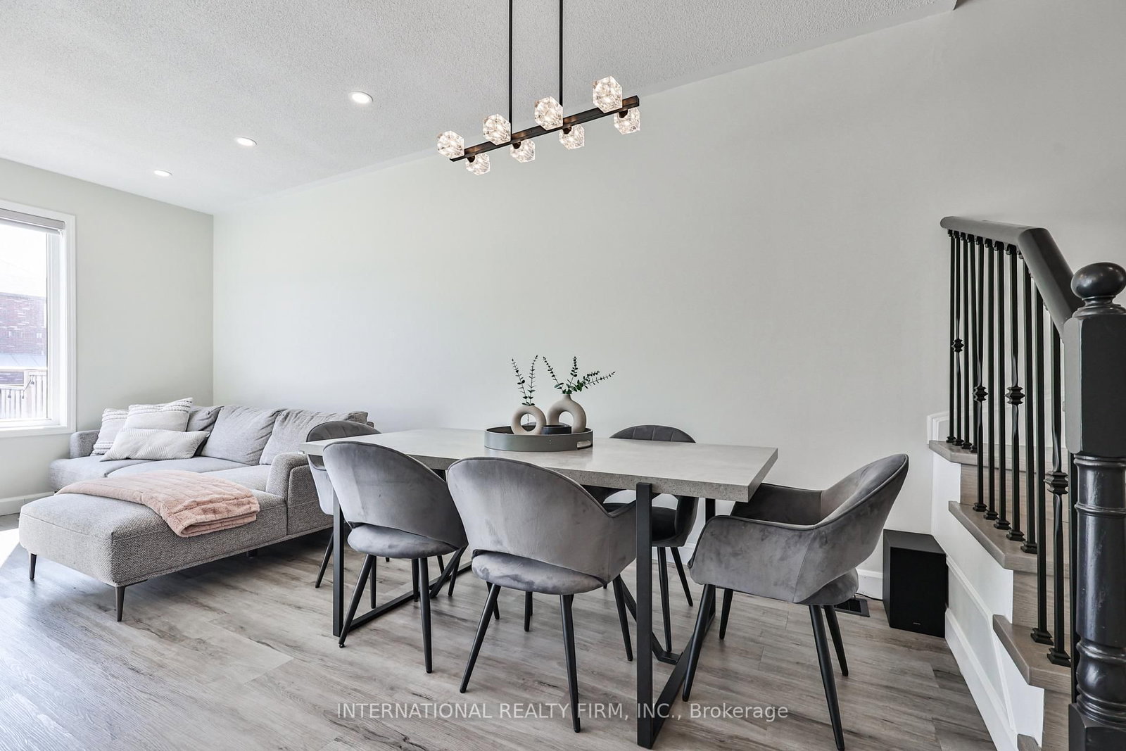 Townhouse for sale at 40-651 Farmstead Drive, Milton, Ontario, L9T 7W2 - Willmott - MLS: W13004292