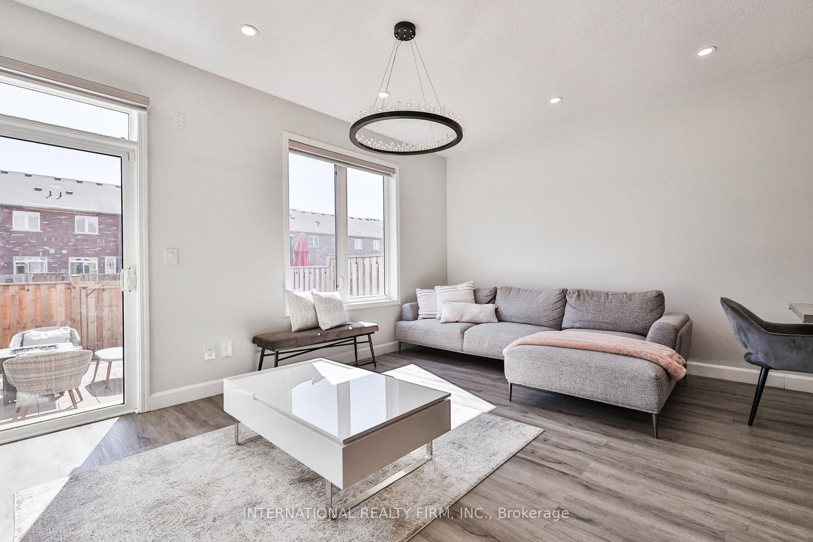 Townhouse for sale at 40-651 Farmstead Drive, Milton, Ontario, L9T 7W2 - Willmott - MLS: W13004292