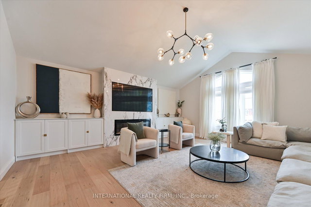 7337 Sandhurst Drive