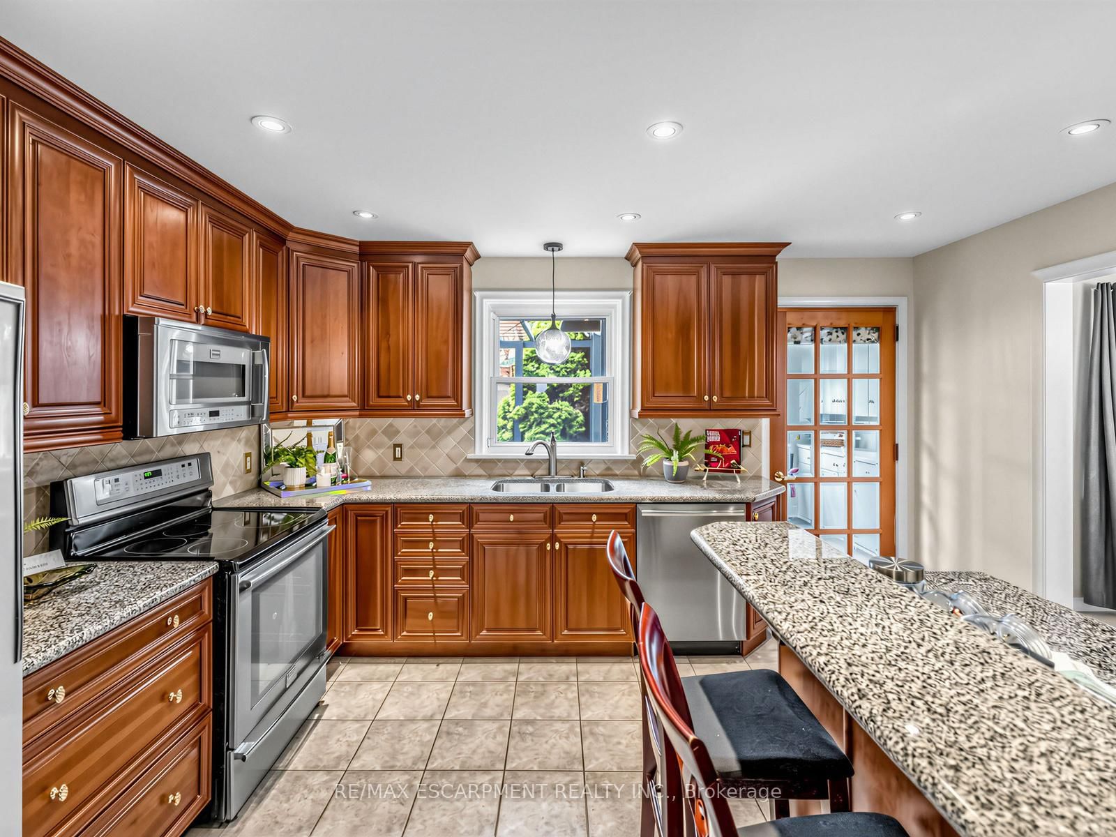 33 Mill Street S - Photo 14