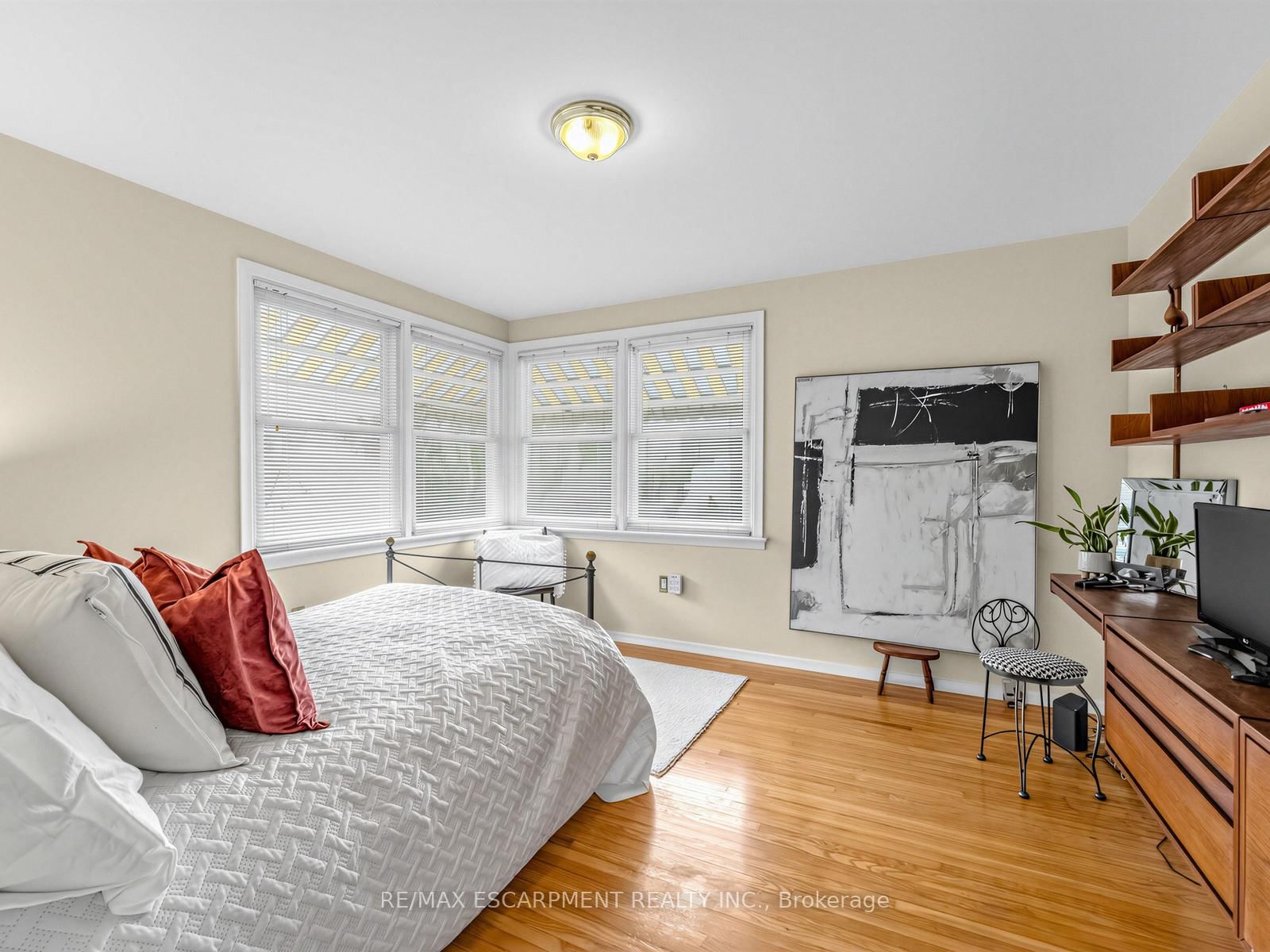 33 Mill Street S - Photo 17