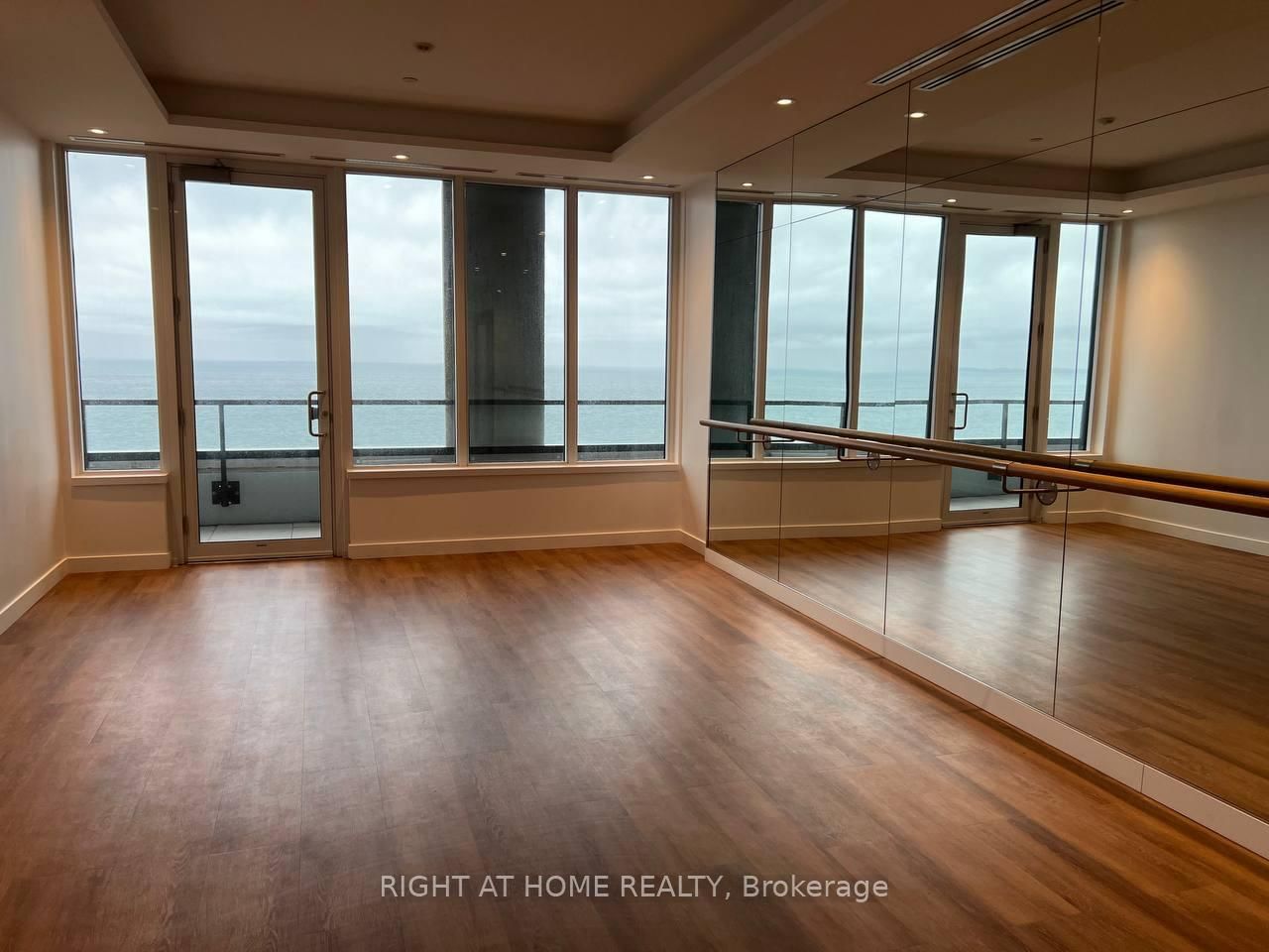 1928 Lake Shore Boulevard W, Unit 3501 - Photo 23