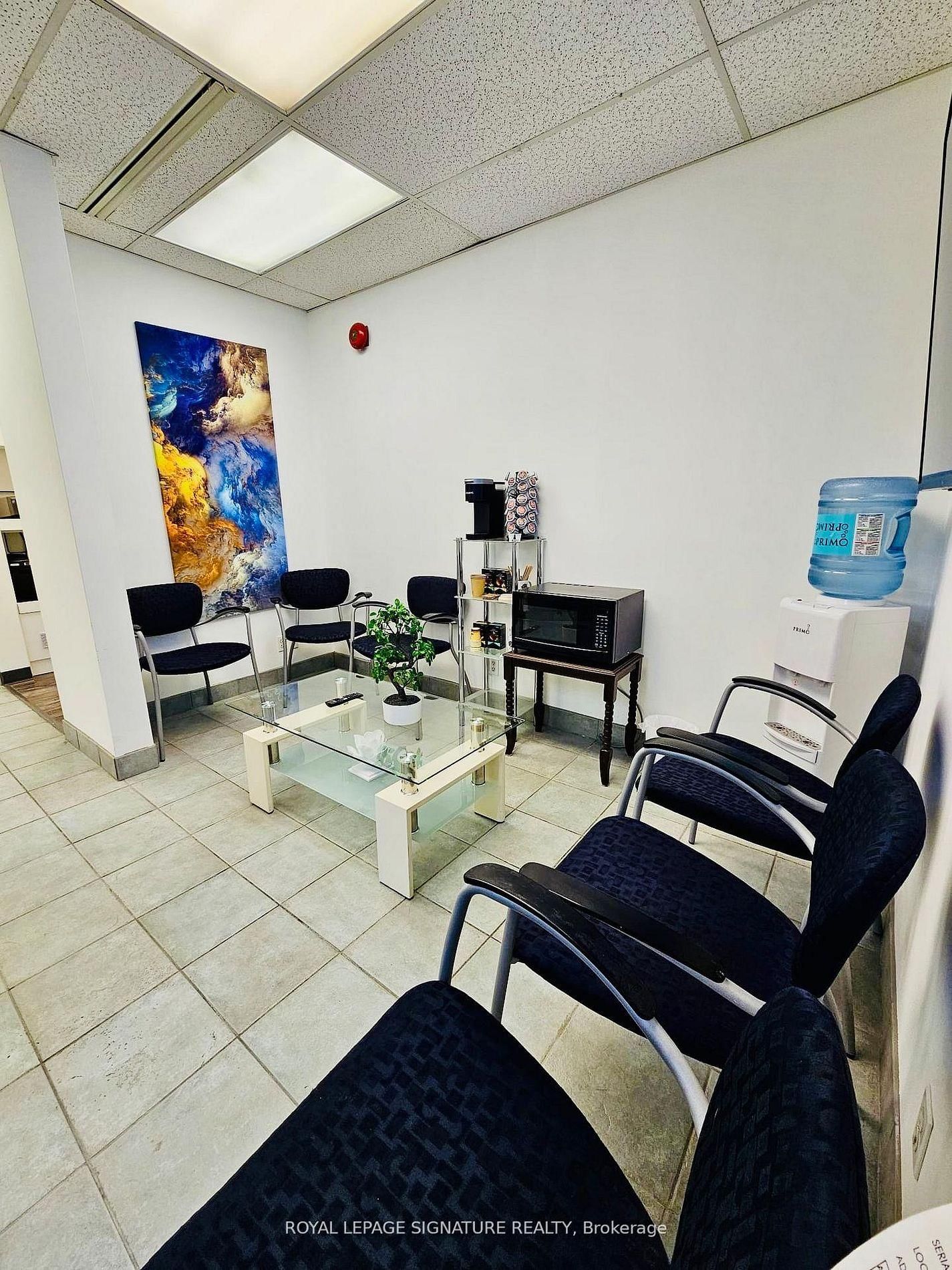 71 King Street W, Unit Unit 405 - Photo 11