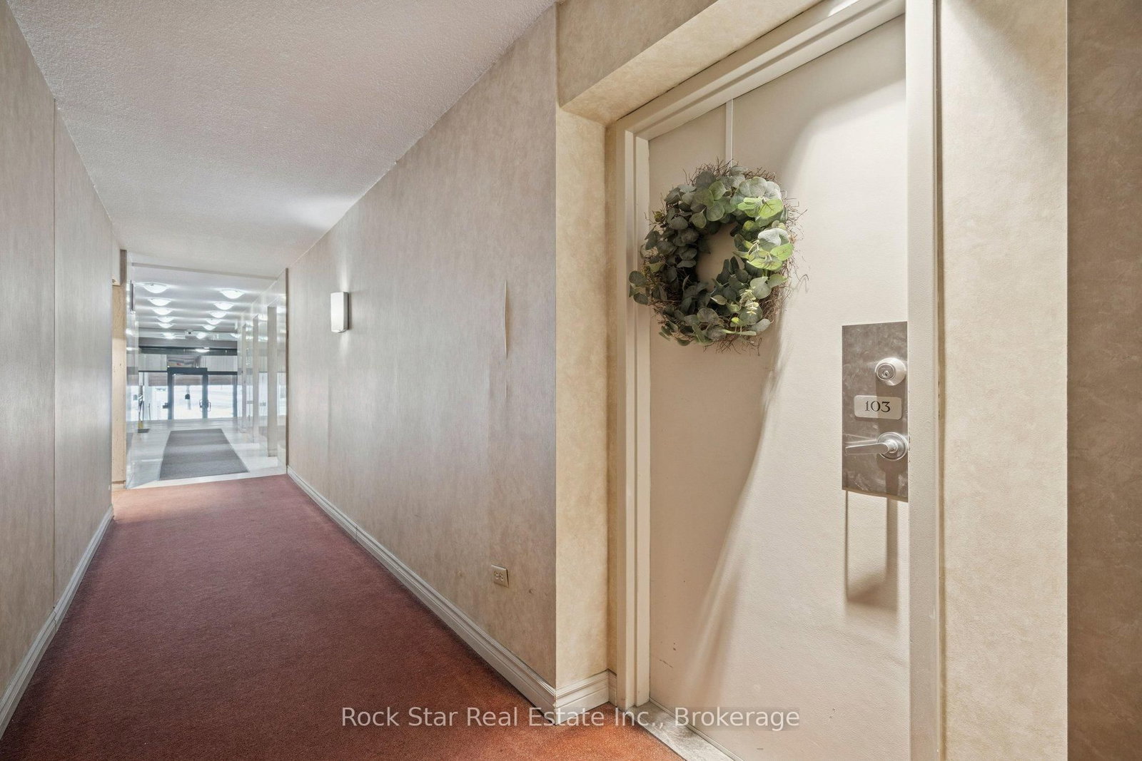 20 Speers Road, Unit 103 - Photo 25