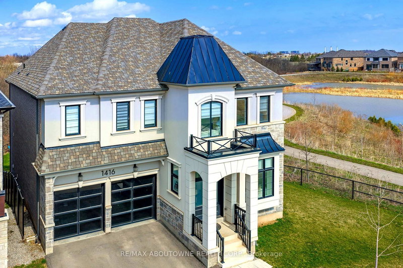 1416 Ford Strathy Cres S, Oakville, L6H 6E3 | Image 3