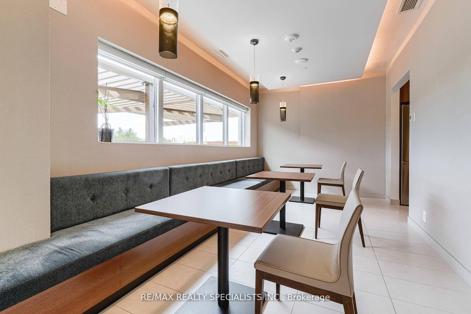 1575 Lakeshore Road W, Unit 258 - Photo 17