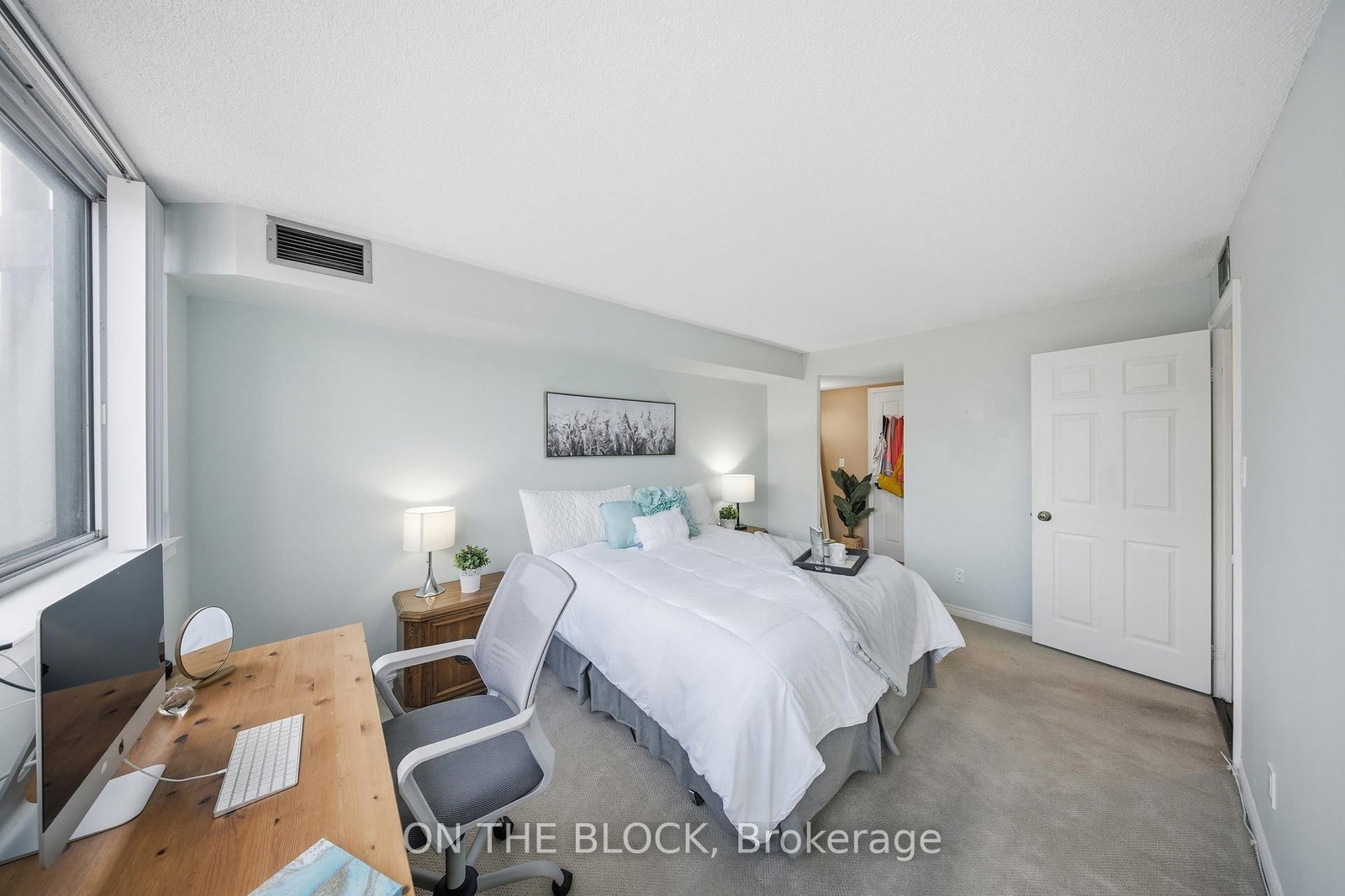 880 Dundas Street W • #203 • Mississauga, ON photo 15