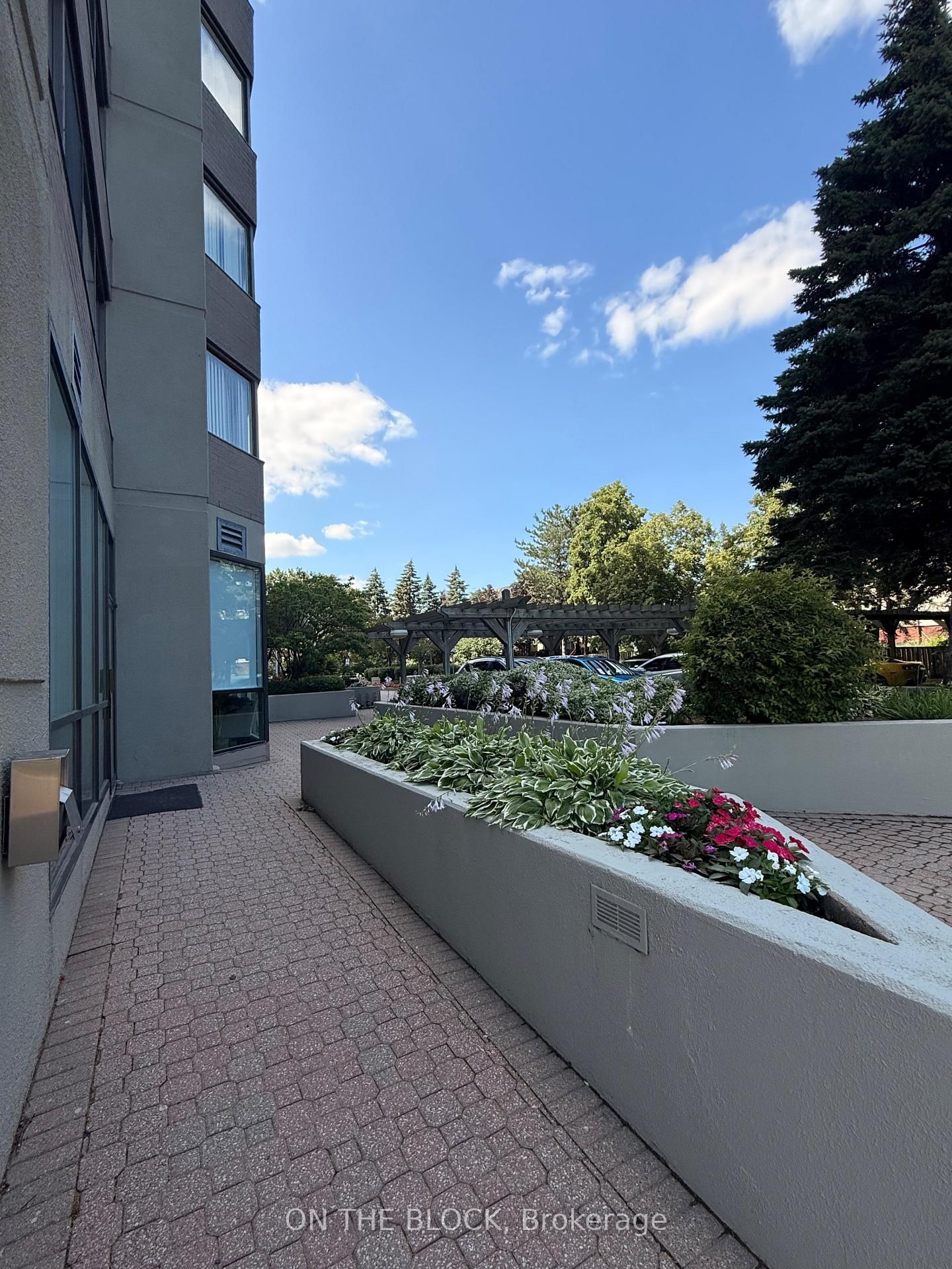 880 Dundas Street W • #203 • Mississauga, ON photo 34