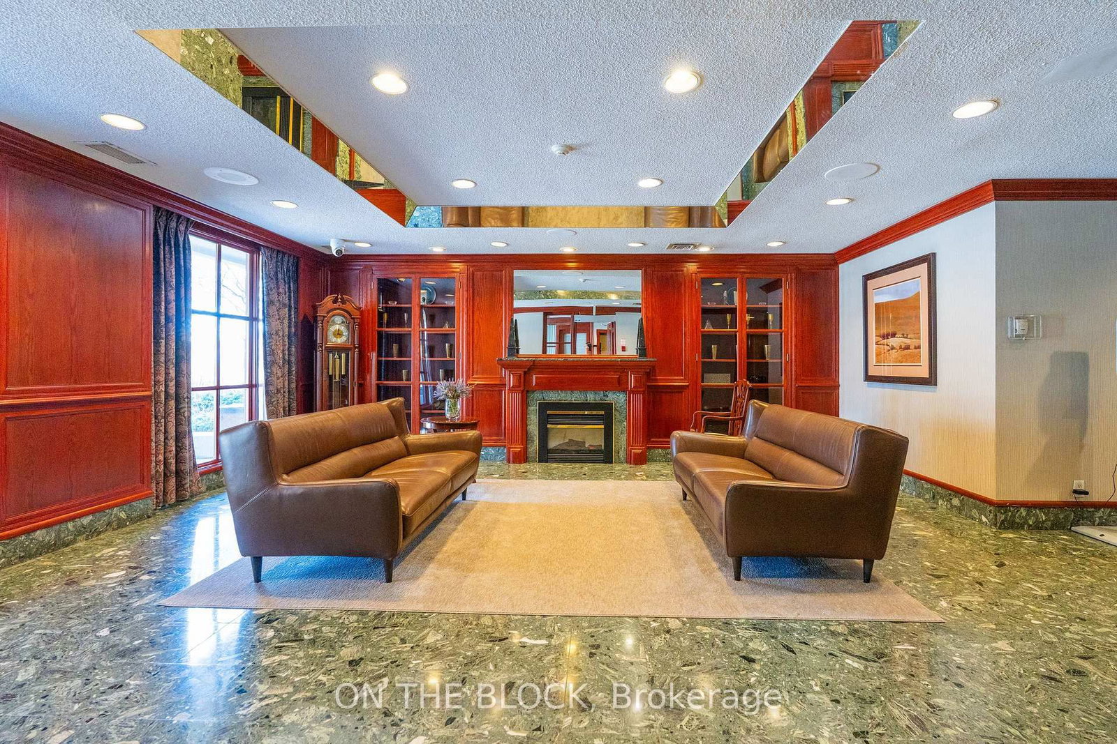 880 Dundas Street W • #203 • Mississauga, ON photo 5