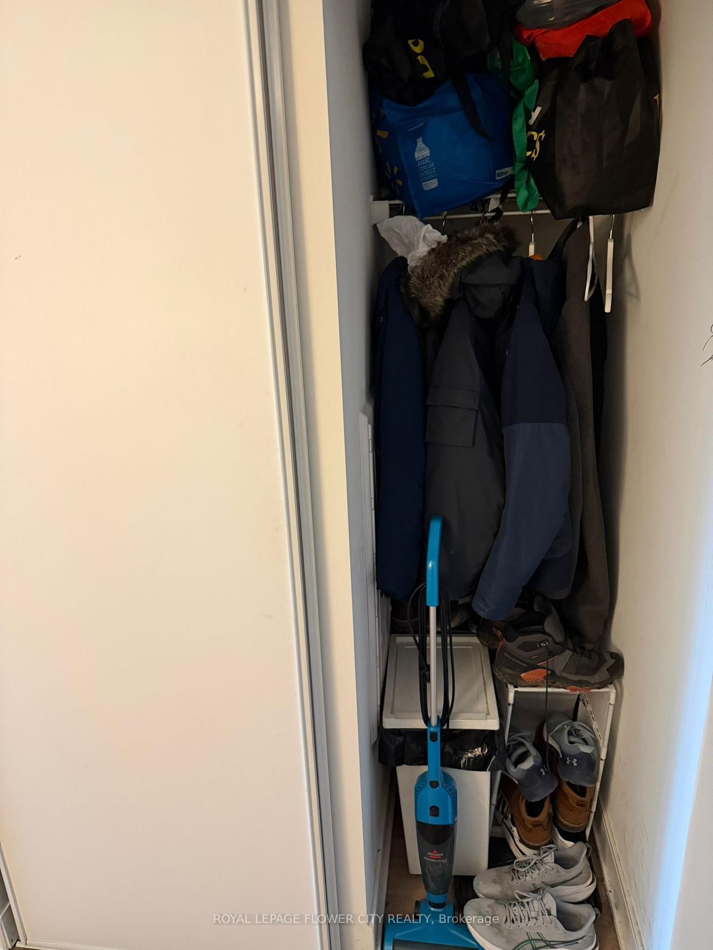 86 Dundas Street E, Unit 601 - Photo 12