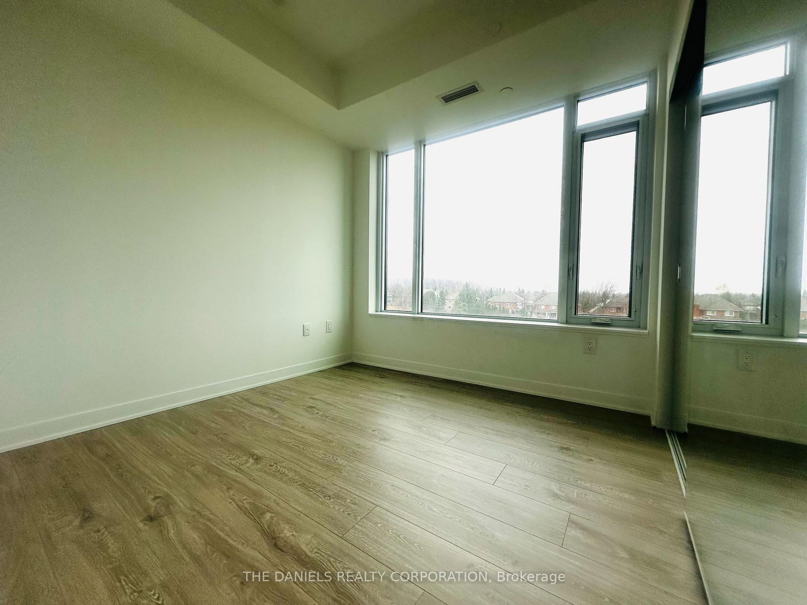 2495 Eglinton Avenue W, Unit 415 - Photo 8