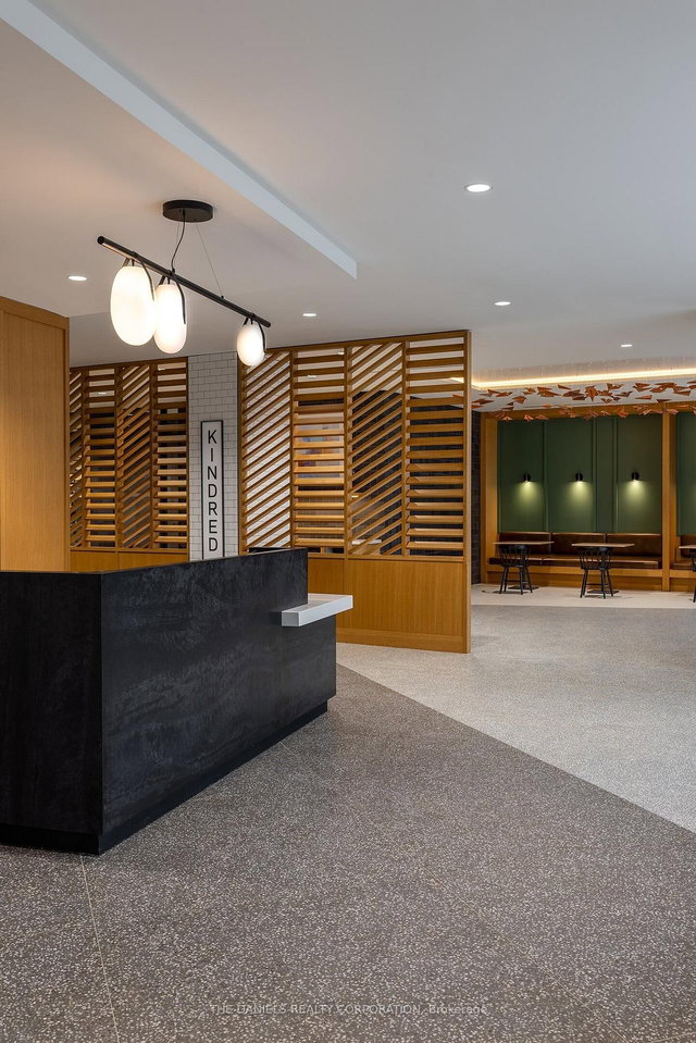 2603 - 2495 Eglinton Avenue W