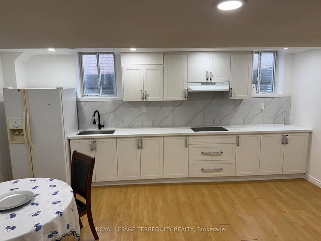 Basement - 520 Matisse Place