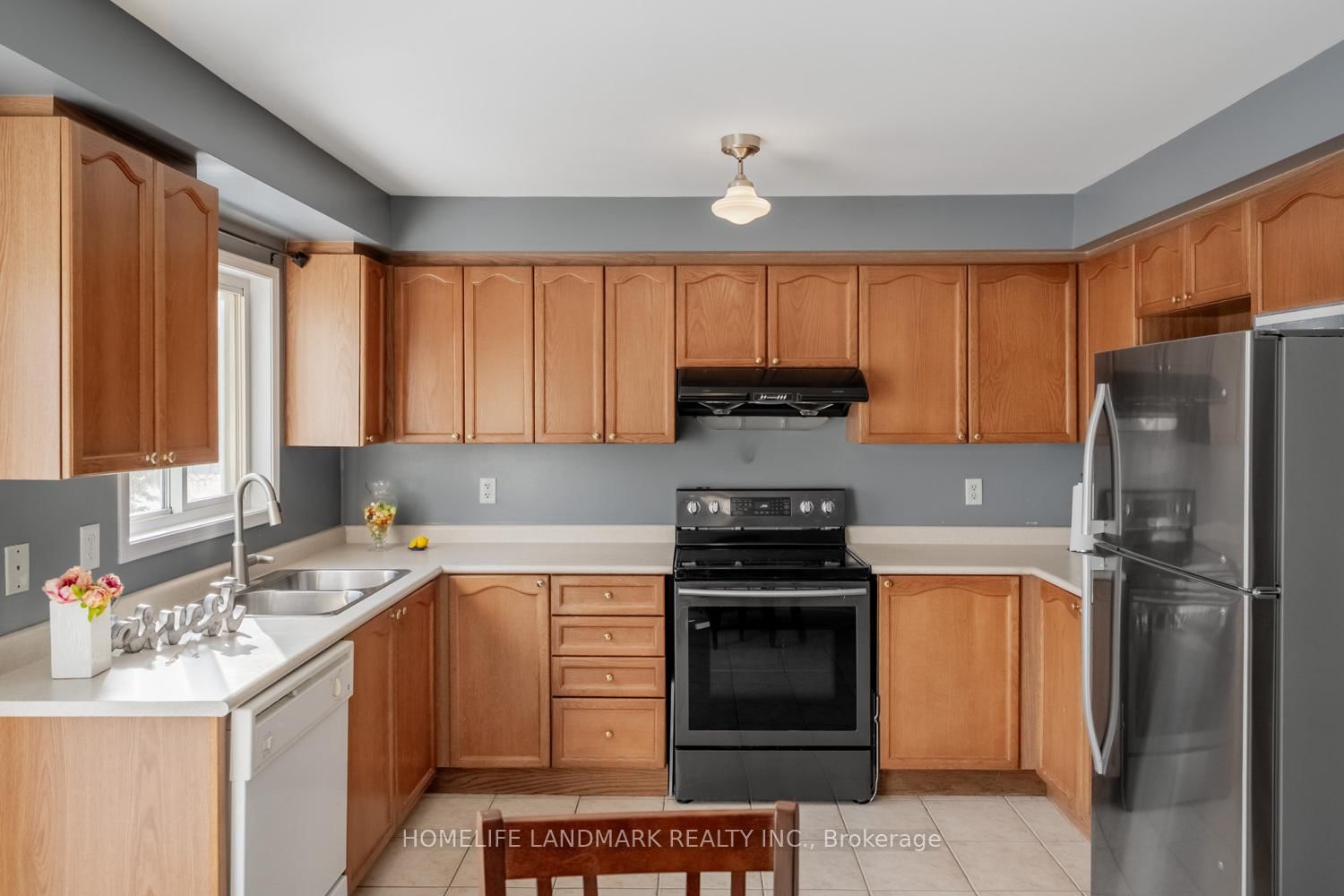 4950 Albina Way, Unit 28 - Photo 10