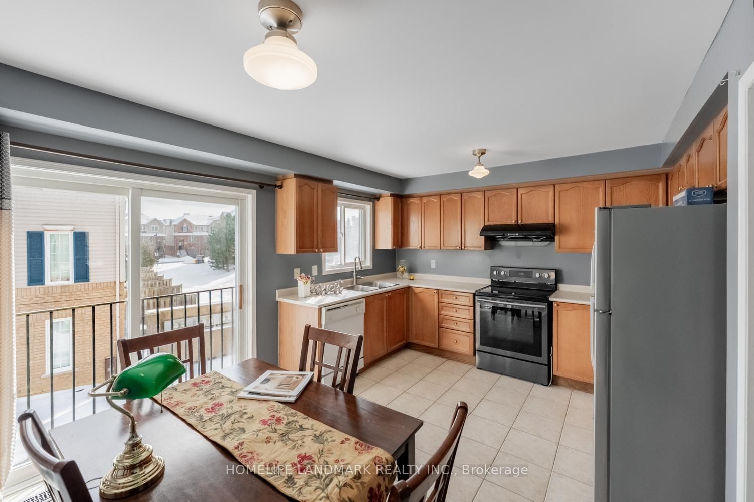 4950 Albina Way, Unit 28 - Photo 11