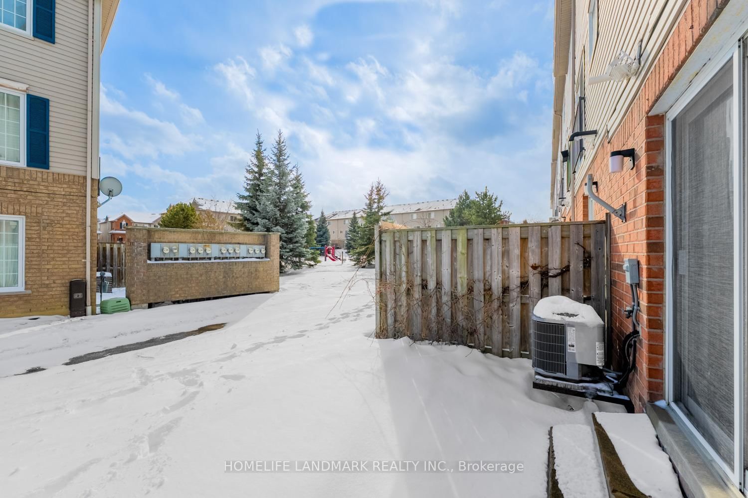 4950 Albina Way, Unit 28 - Photo 33