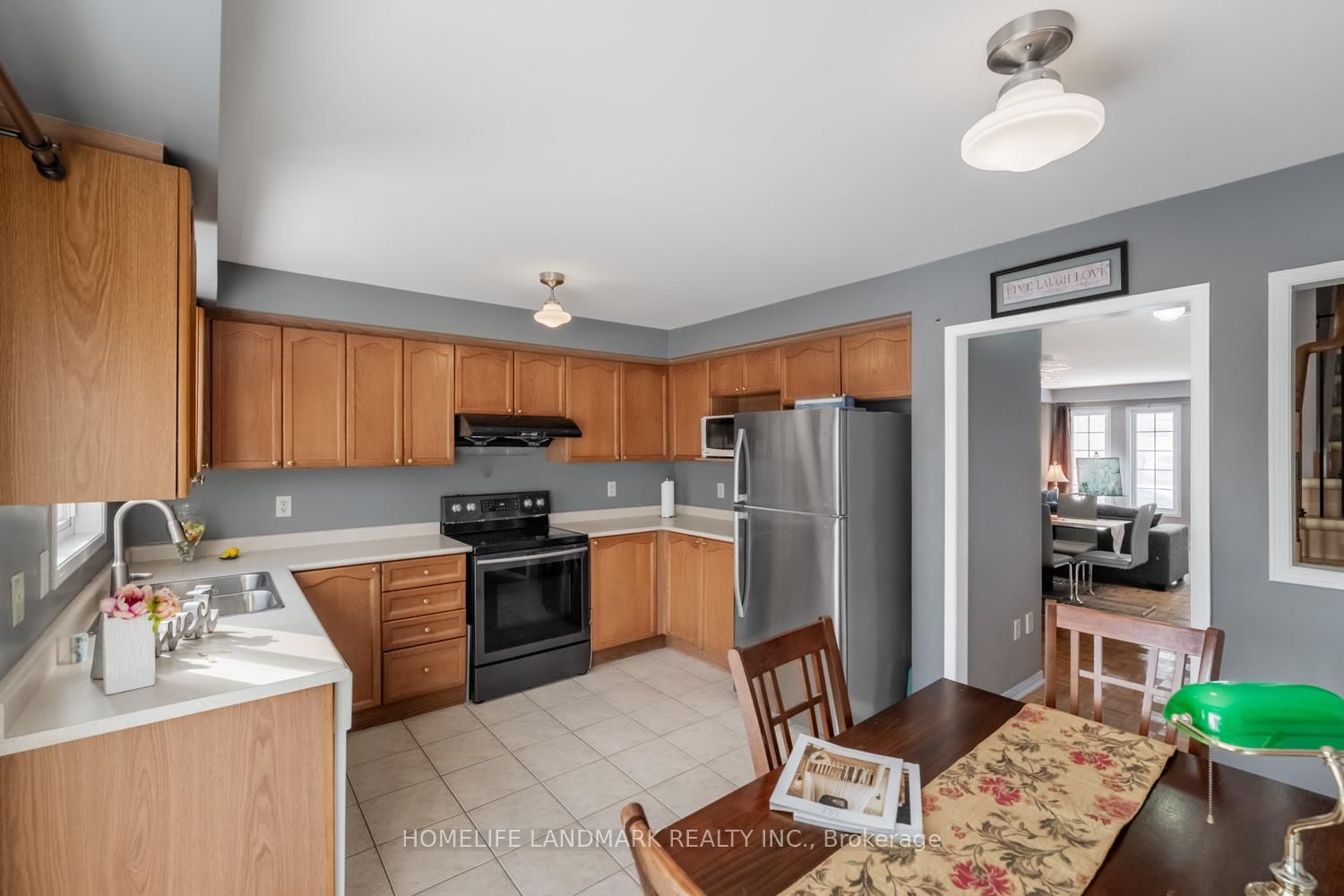 4950 Albina Way, Unit 28 - Photo 9