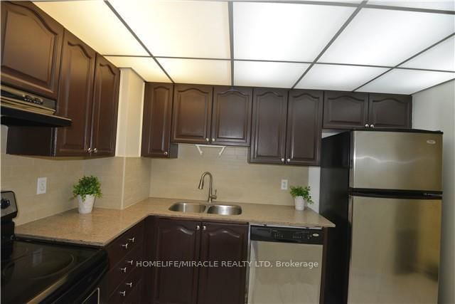 155 Hillcrest Avenue, Unit 313 - Photo 2