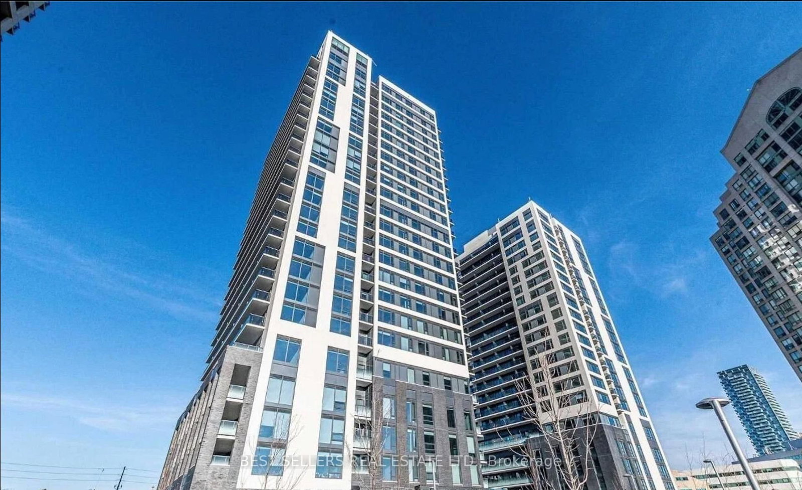 30 Samuel Wood Way, Unit 605