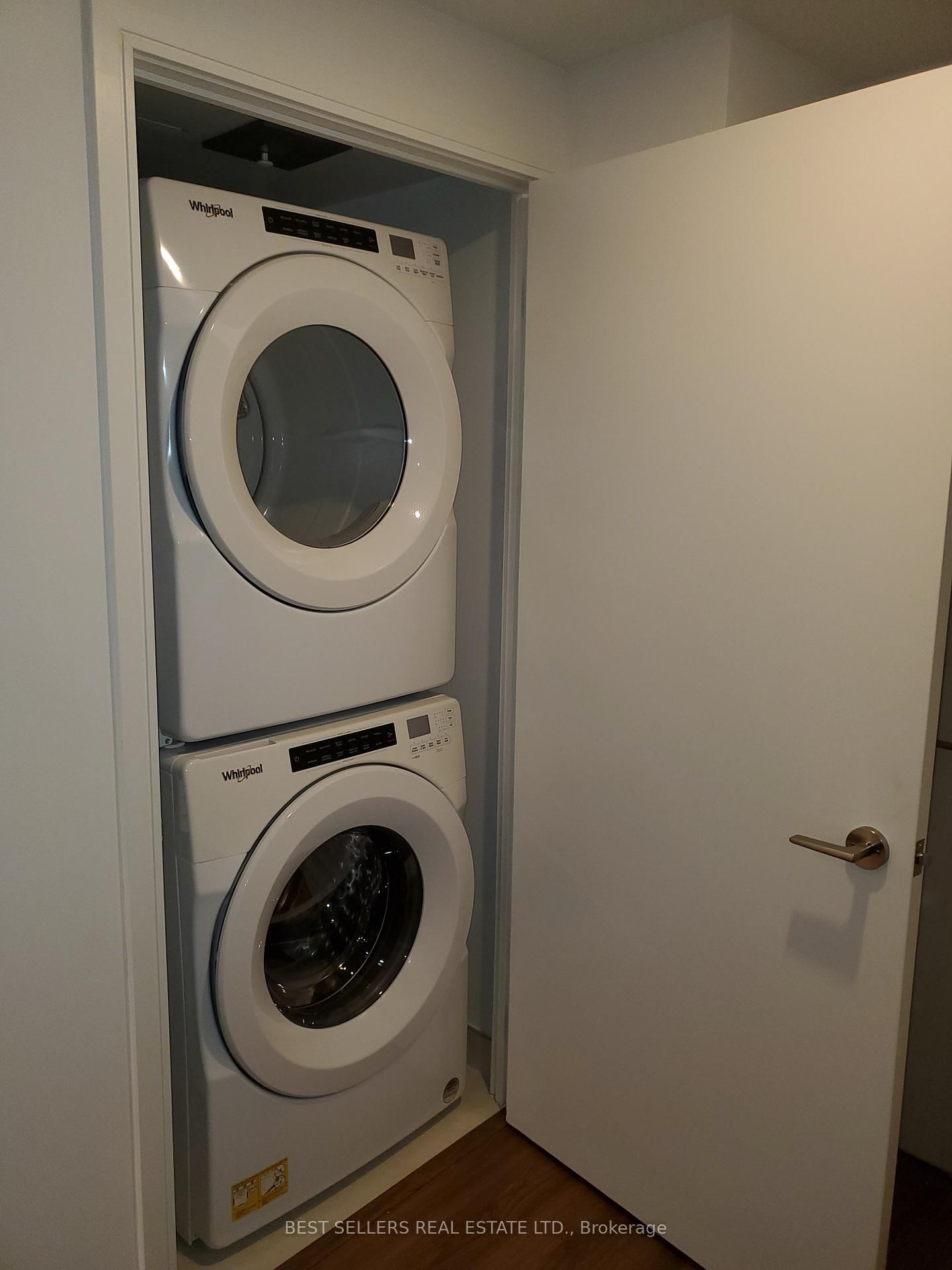 30 Samuel Wood Way, Unit 605 - Photo 14