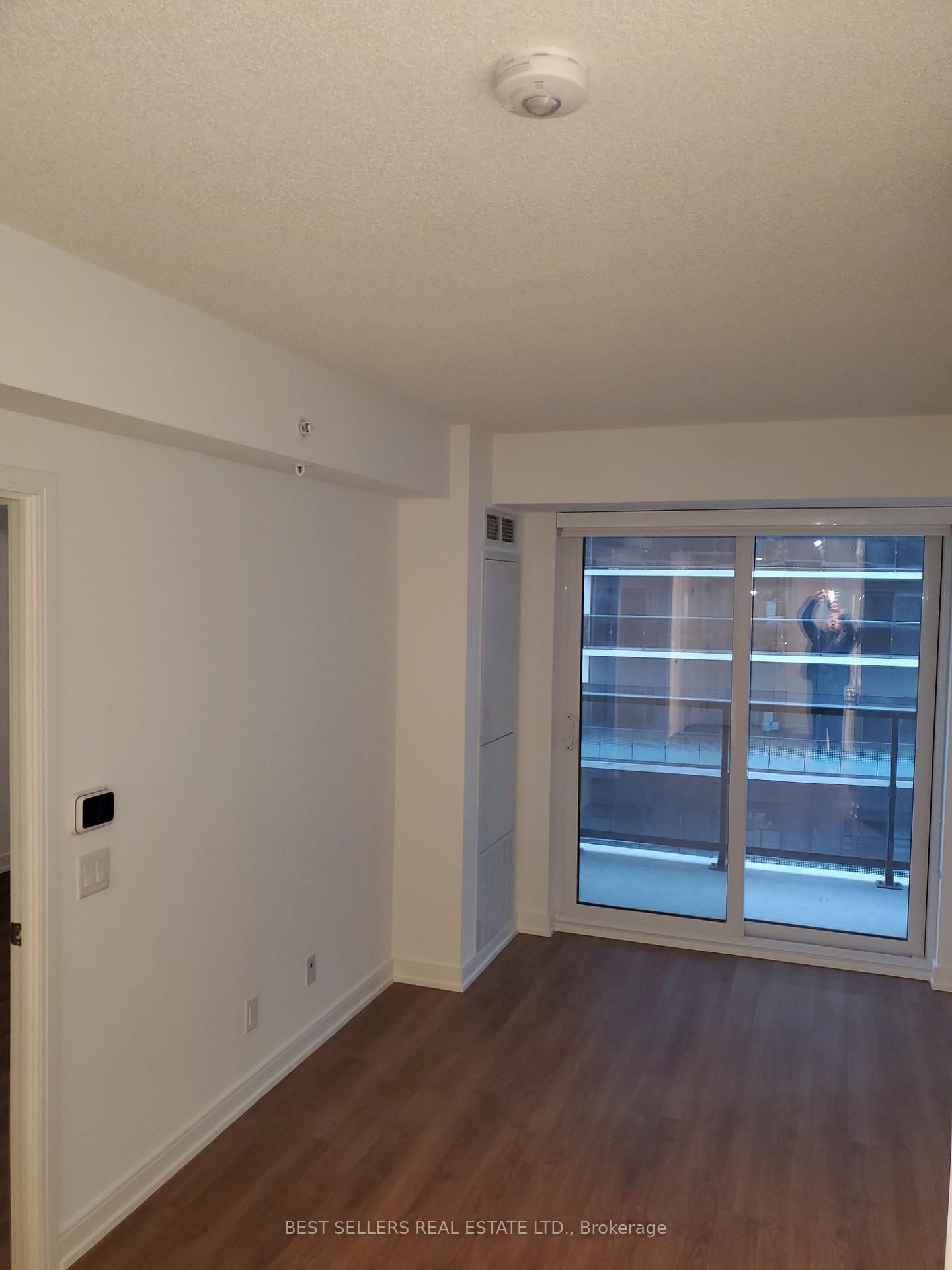 30 Samuel Wood Way, Unit 605 - Photo 6
