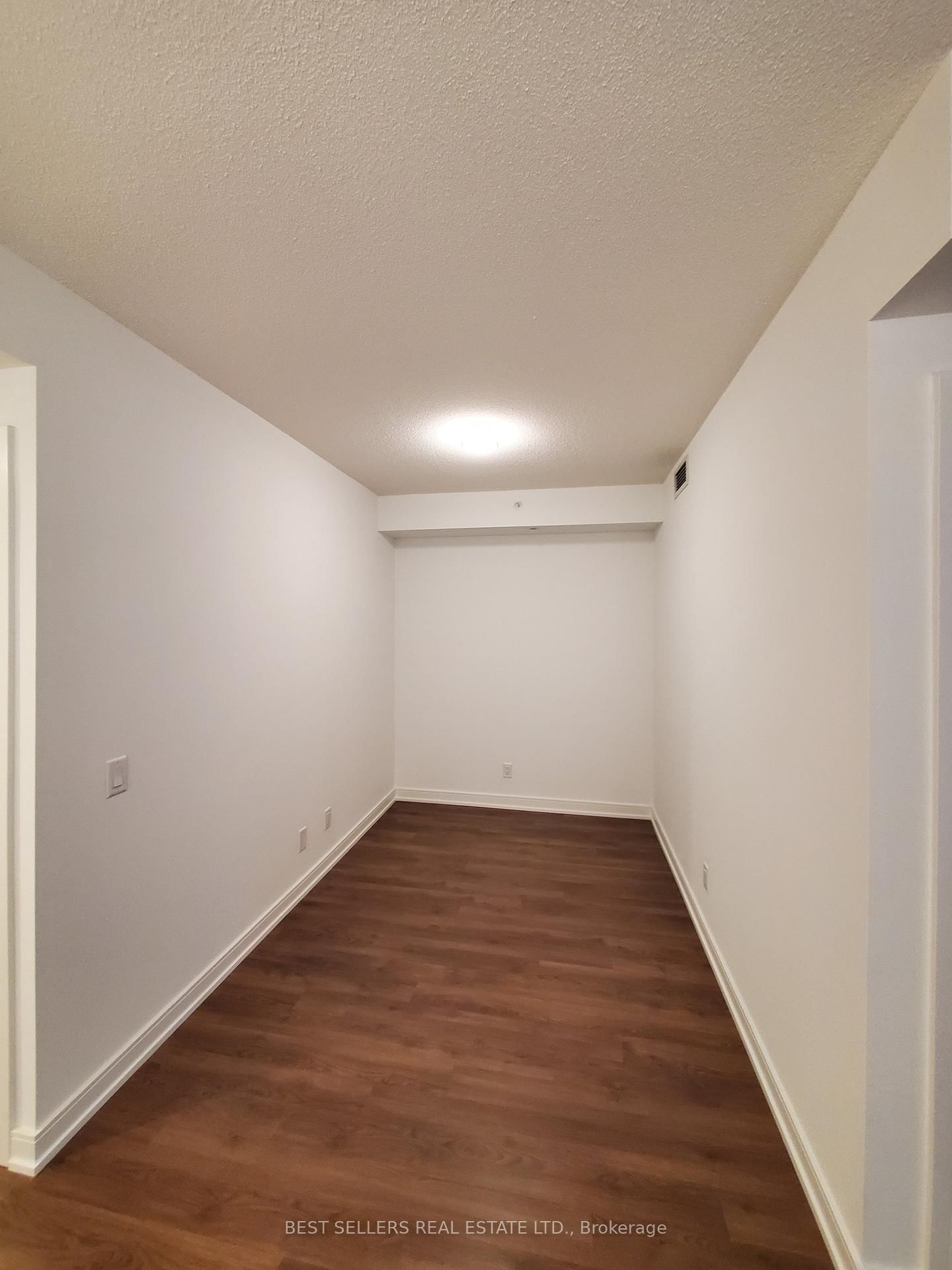 30 Samuel Wood Way, Unit 605 - Photo 7