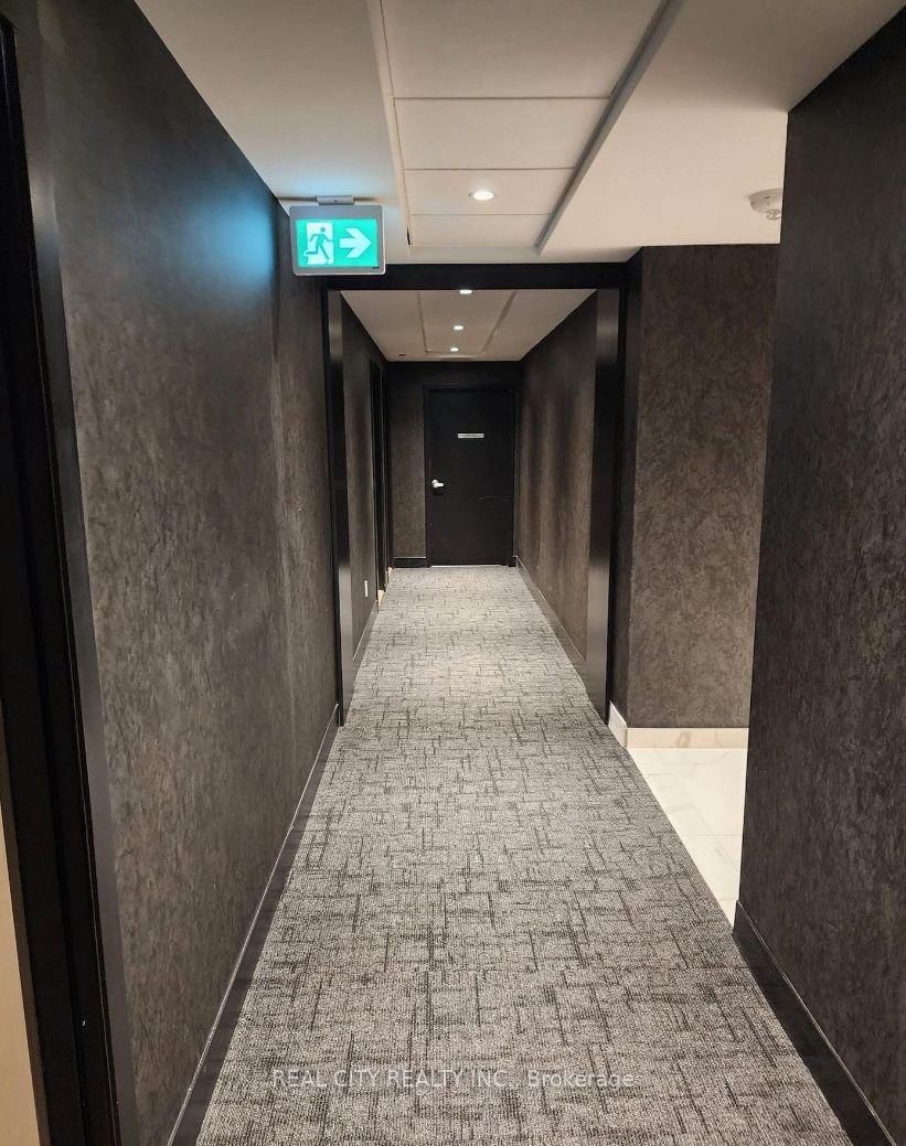 2300 St Clair Avenue W, Unit 107 - Photo 10