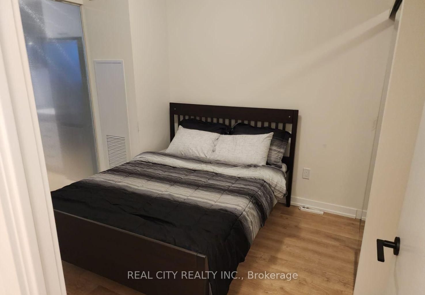 2300 St Clair Avenue W, Unit 107 - Photo 4