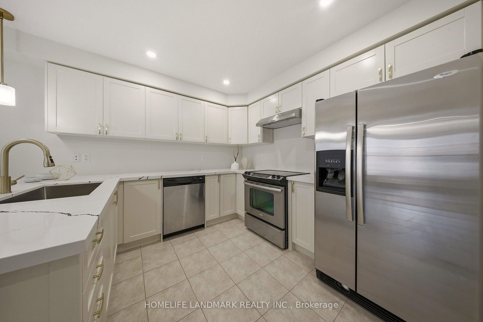 Townhouse for sale at 268 Wetenhall Landing, Milton, Ontario, L9T 7B7 - Harrison - MLS: W13004790