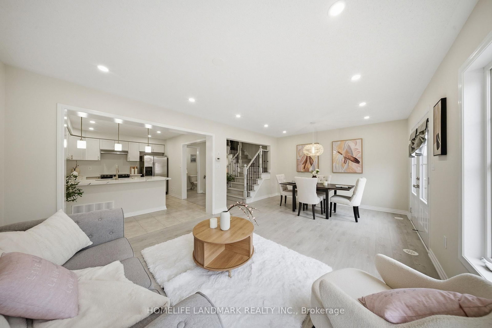 Townhouse for sale at 268 Wetenhall Landing, Milton, Ontario, L9T 7B7 - Harrison - MLS: W13004790