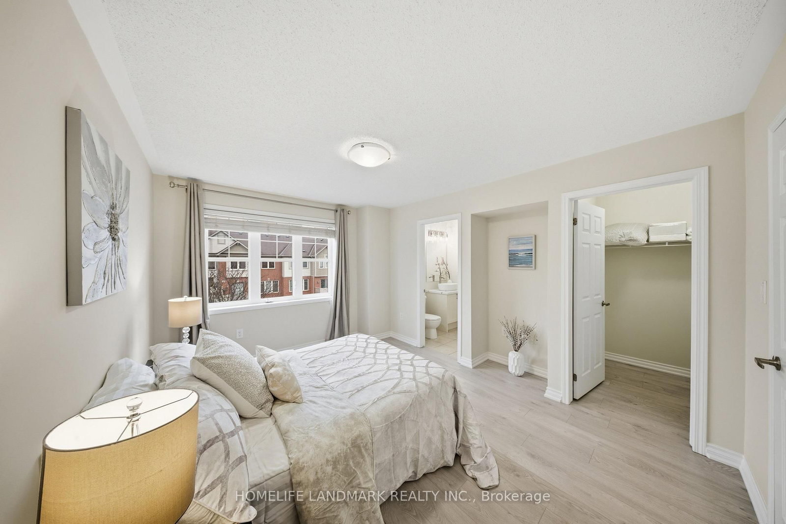 Townhouse for sale at 268 Wetenhall Landing, Milton, Ontario, L9T 7B7 - Harrison - MLS: W13004790