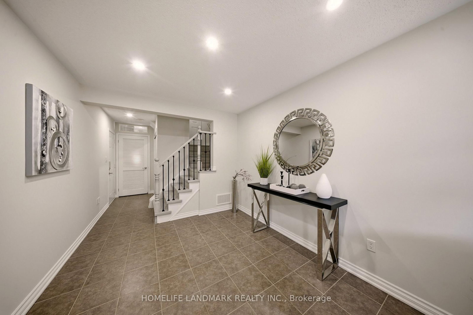 Townhouse for sale at 268 Wetenhall Landing, Milton, Ontario, L9T 7B7 - Harrison - MLS: W13004790