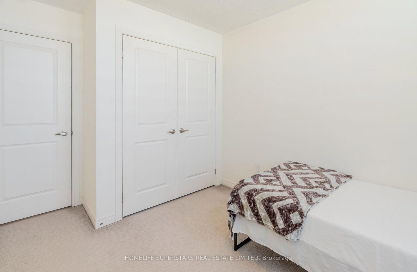 16 Gosset Road - Photo 12