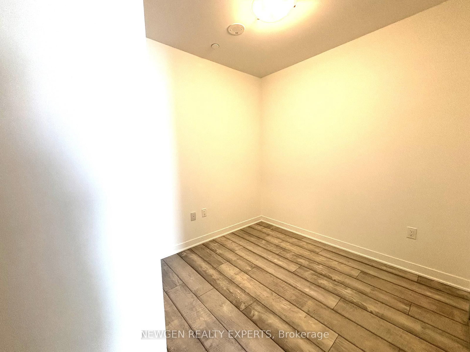 260 Malta Avenue, Unit 701 - Photo 9