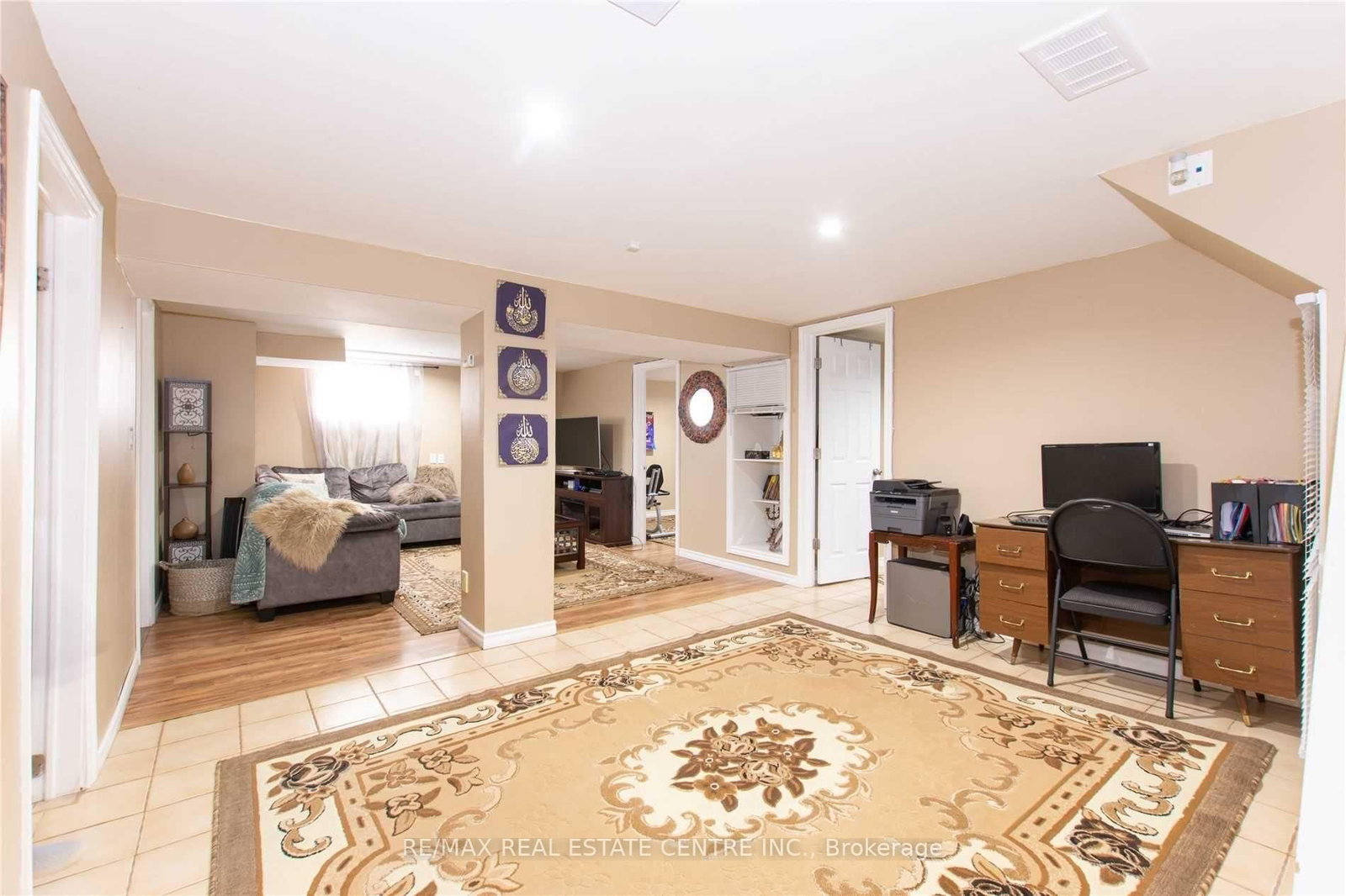 Detached House for sale at 539 Weynway Court, Oakville, Ontario, L6L 4G8 - West - MLS: W13004820