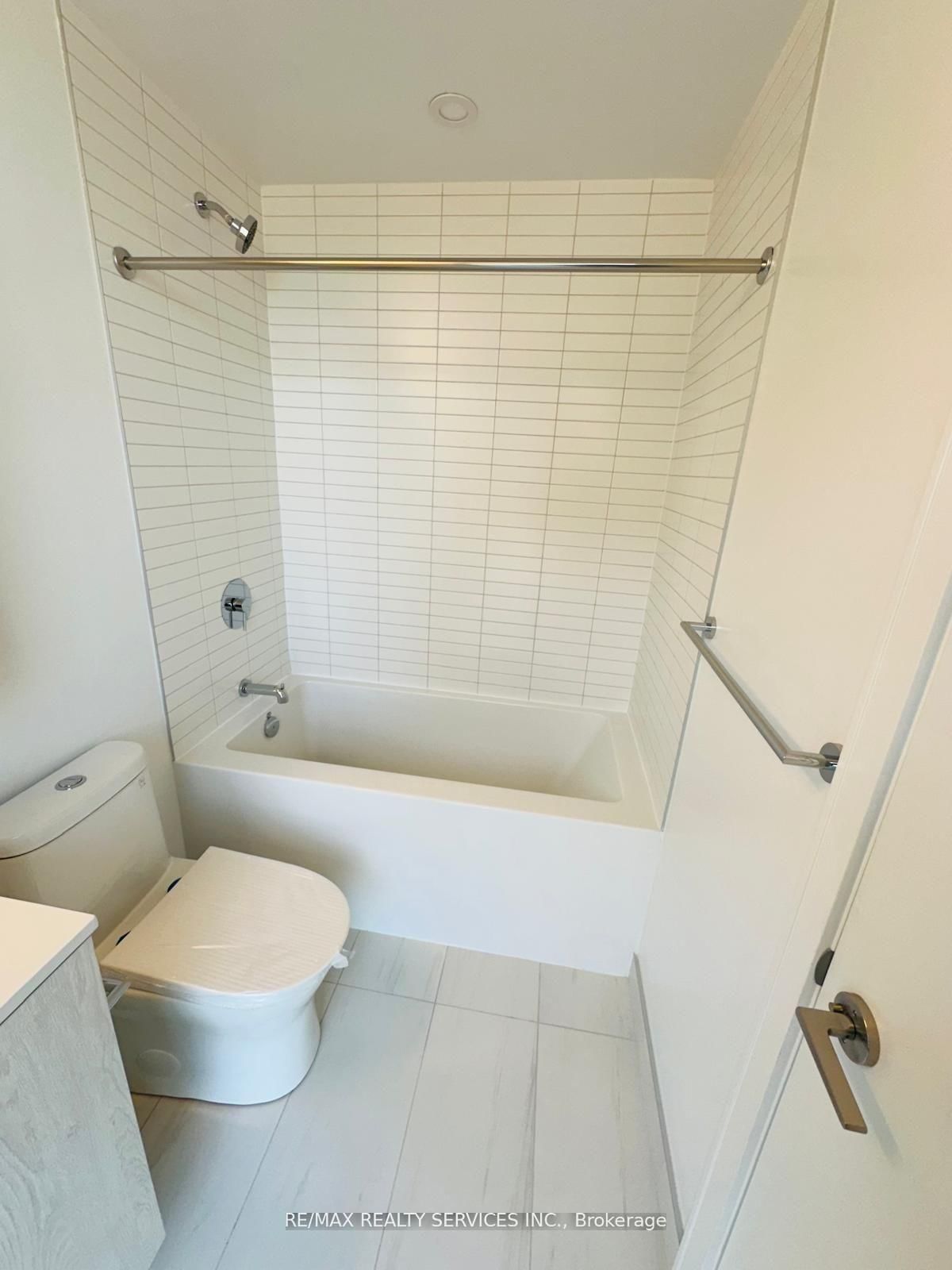 86 Dundas Street E, Unit 409 - Photo 10